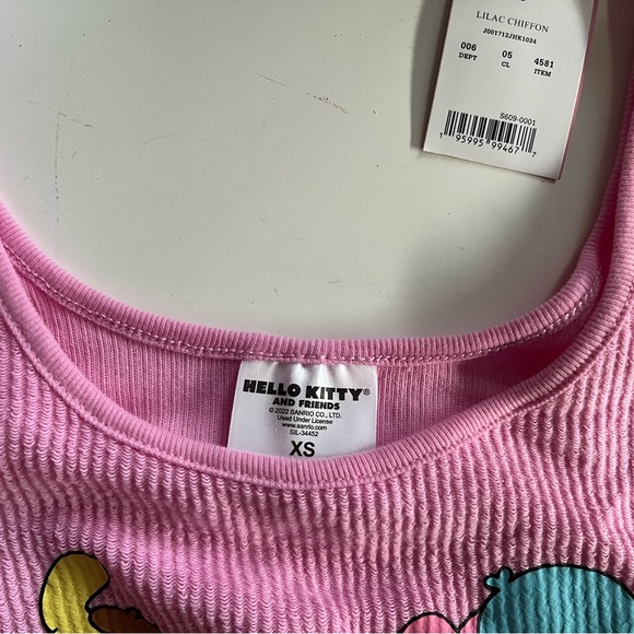 COPY - NWT Hello Kitty Ribbed Cropped Tank - Picture 5 of 6